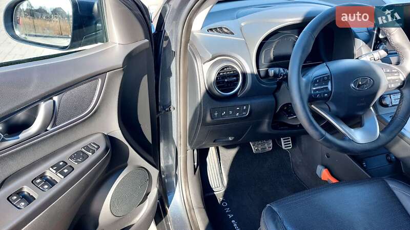 Внедорожник / Кроссовер Hyundai Kona 2019 в Днепре