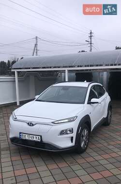 Внедорожник / Кроссовер Hyundai Kona 2019 в Хмельницком