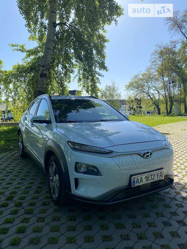 Позашляховик / Кросовер Hyundai Kona 2018 в Києві
