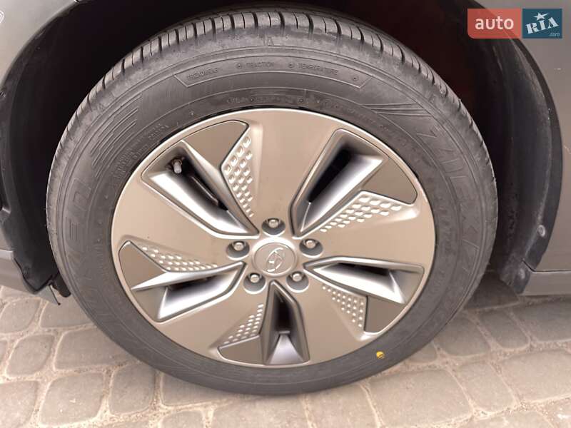 Внедорожник / Кроссовер Hyundai Kona 2020 в Виннице