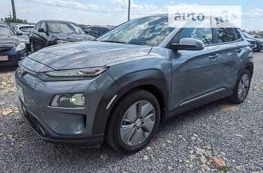 Внедорожник / Кроссовер Hyundai Kona 2020 в Ровно