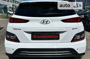 Внедорожник / Кроссовер Hyundai Kona 2023 в Сумах