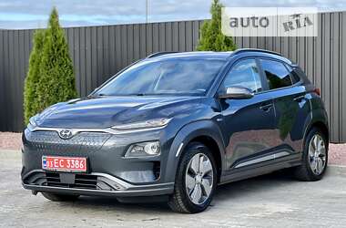 Внедорожник / Кроссовер Hyundai Kona 2018 в Тернополе