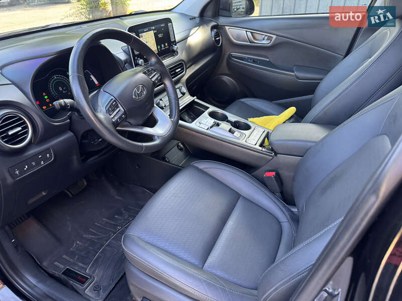 Внедорожник / Кроссовер Hyundai Kona 2018 в Николаеве