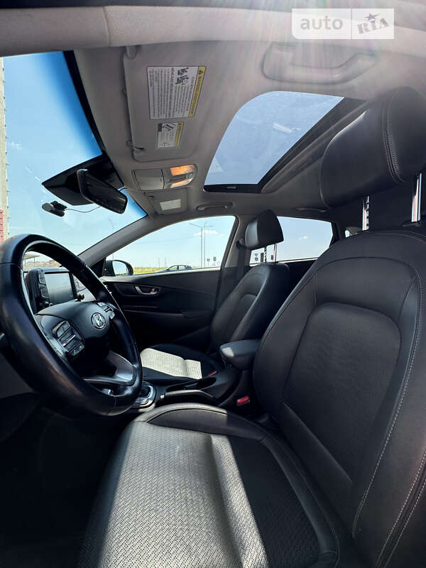 Внедорожник / Кроссовер Hyundai Kona 2018 в Виннице