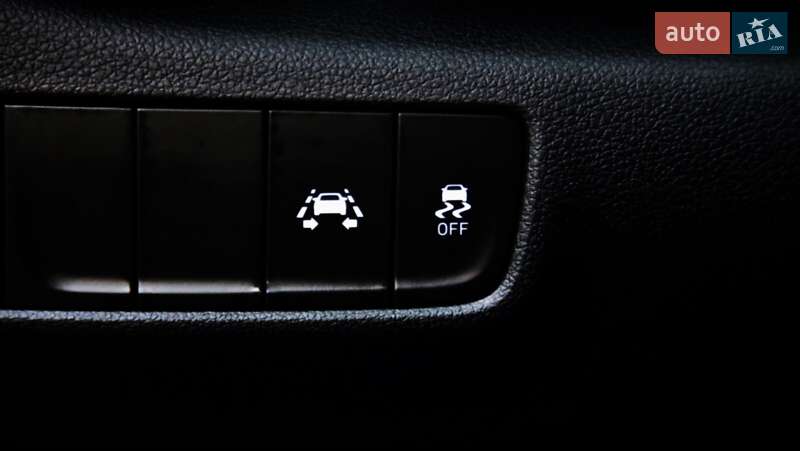 Внедорожник / Кроссовер Hyundai Kona 2019 в Харькове