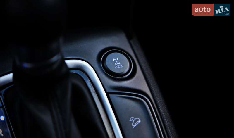 Внедорожник / Кроссовер Hyundai Kona 2019 в Харькове