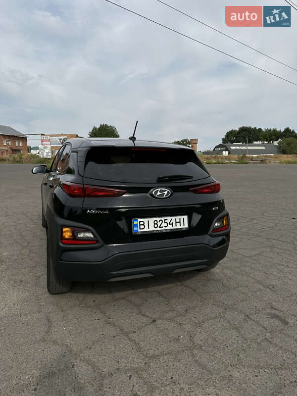 Внедорожник / Кроссовер Hyundai Kona 2020 в Полтаве