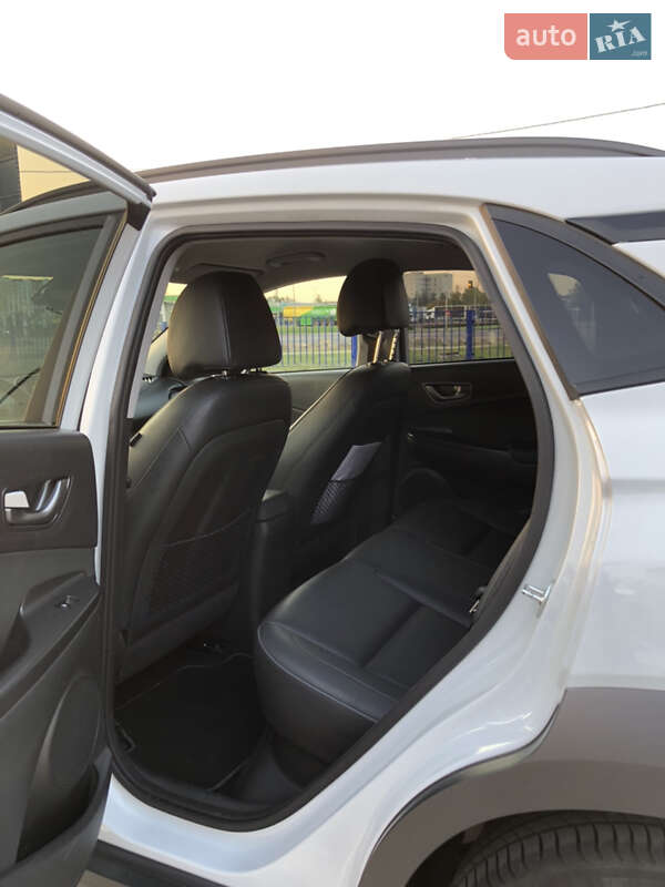 Внедорожник / Кроссовер Hyundai Kona 2018 в Ковеле