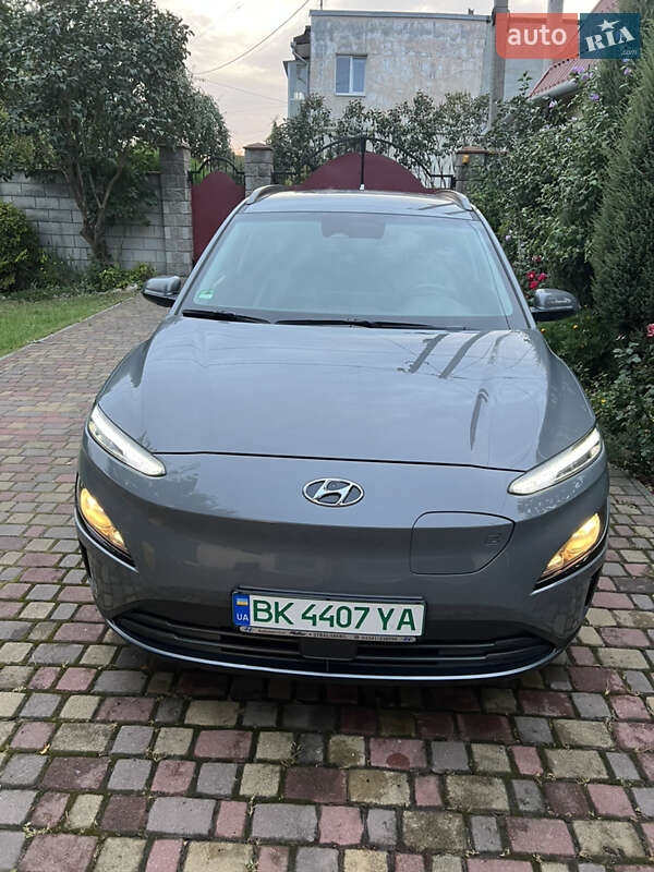 Hyundai Kona 2021