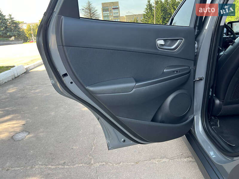 Позашляховик / Кросовер Hyundai Kona 2019 в Рівному