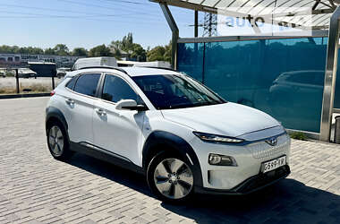 Позашляховик / Кросовер Hyundai Kona 2019 в Дніпрі