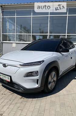 Внедорожник / Кроссовер Hyundai Kona 2020 в Киеве