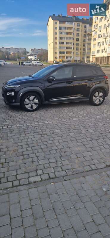 Внедорожник / Кроссовер Hyundai Kona 2020 в Стрые