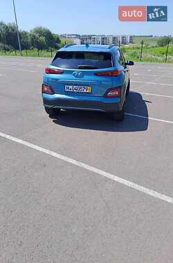 Внедорожник / Кроссовер Hyundai Kona 2020 в Ровно