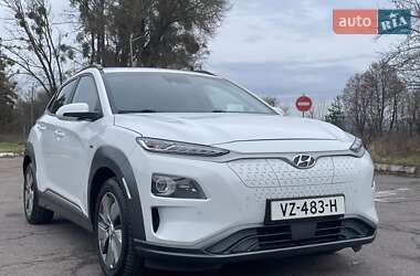 Внедорожник / Кроссовер Hyundai Kona 2019 в Дубно