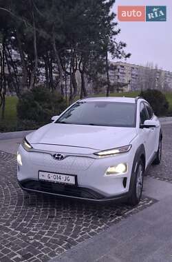 Позашляховик / Кросовер Hyundai Kona 2019 в Дніпрі