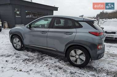 Внедорожник / Кроссовер Hyundai Kona 2020 в Ровно