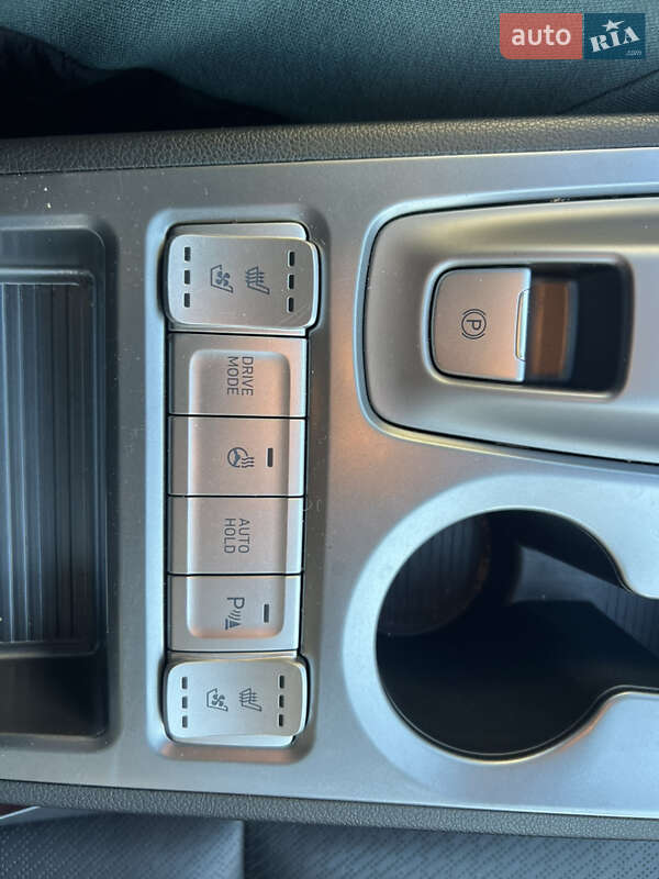 Внедорожник / Кроссовер Hyundai Kona 2019 в Полтаве