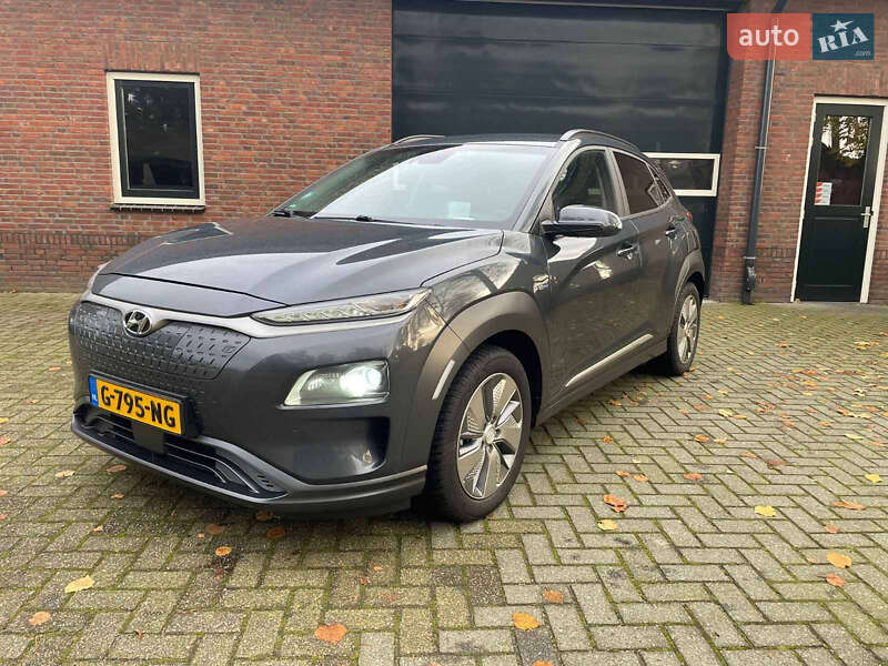 Внедорожник / Кроссовер Hyundai Kona 2019 в Полтаве