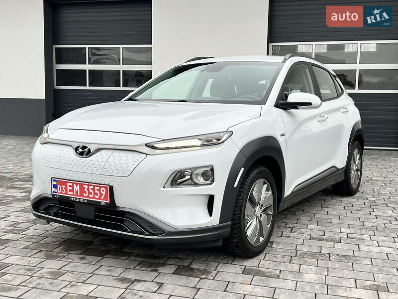 Позашляховик / Кросовер Hyundai Kona 2020 в Радивиліві