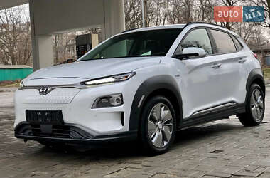 Внедорожник / Кроссовер Hyundai Kona 2020 в Днепре