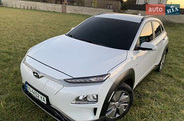 Позашляховик / Кросовер Hyundai Kona 2020 в Тернополі