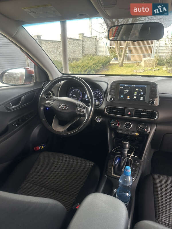 Внедорожник / Кроссовер Hyundai Kona 2019 в Киеве
