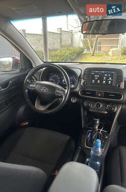 Внедорожник / Кроссовер Hyundai Kona 2019 в 
