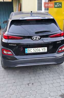 Позашляховик / Кросовер Hyundai Kona 2021 в Львові