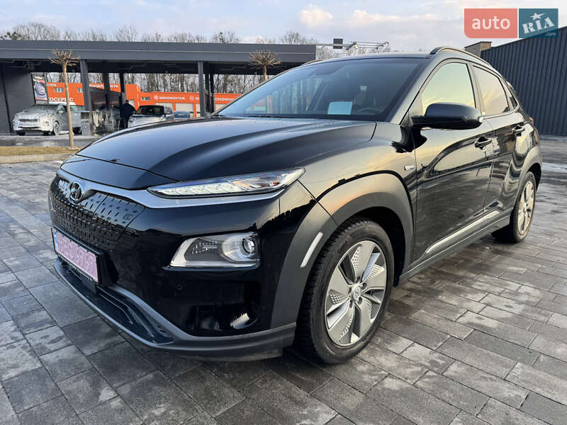 Внедорожник / Кроссовер Hyundai Kona 2020 в Луцке