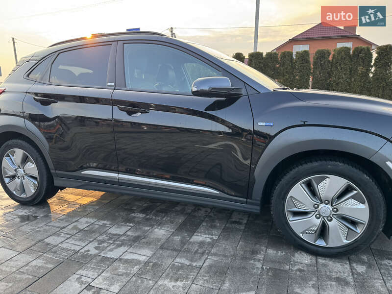 Внедорожник / Кроссовер Hyundai Kona 2020 в Луцке