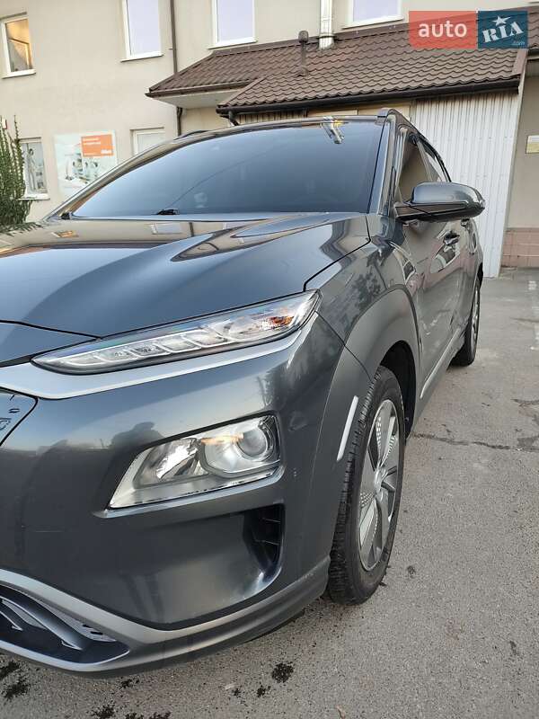 Позашляховик / Кросовер Hyundai Kona 2019 в Чернігові