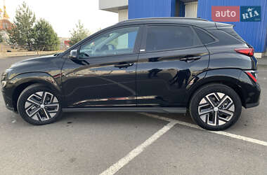 Позашляховик / Кросовер Hyundai Kona 2023 в 