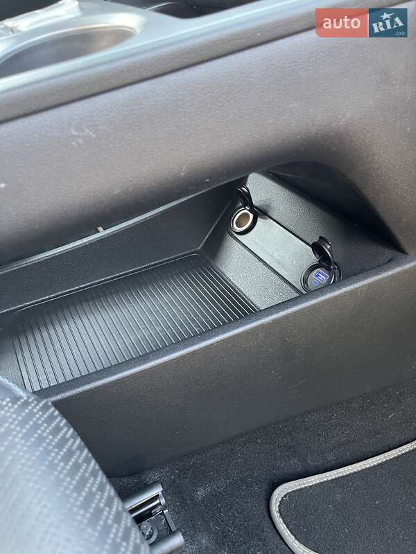 Внедорожник / Кроссовер Hyundai Kona 2018 в Ровно