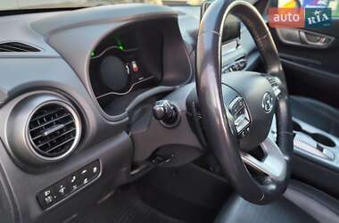 Позашляховик / Кросовер Hyundai Kona 2020 в 