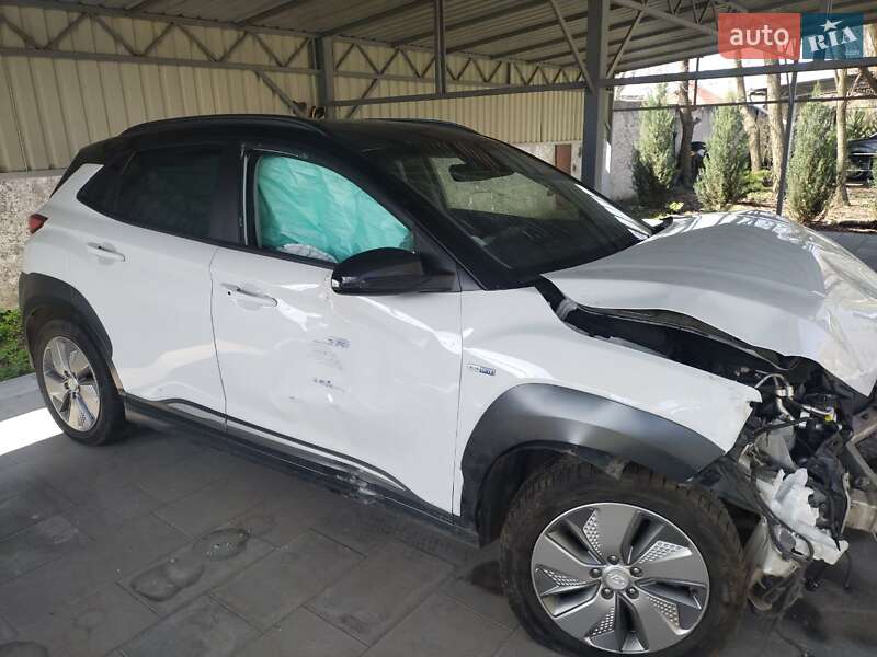 Позашляховик / Кросовер Hyundai Kona 2020 в Дніпрі