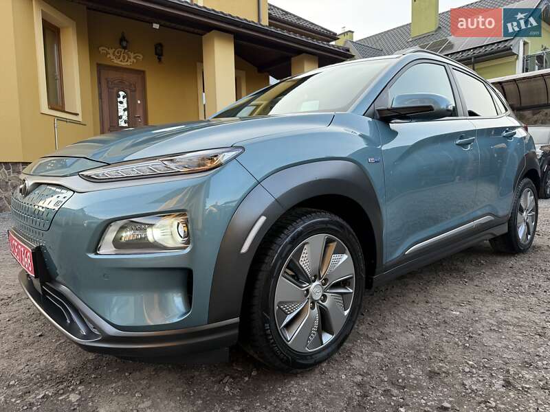 Внедорожник / Кроссовер Hyundai Kona 2020 в 