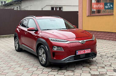 Позашляховик / Кросовер Hyundai Kona 2019 в 