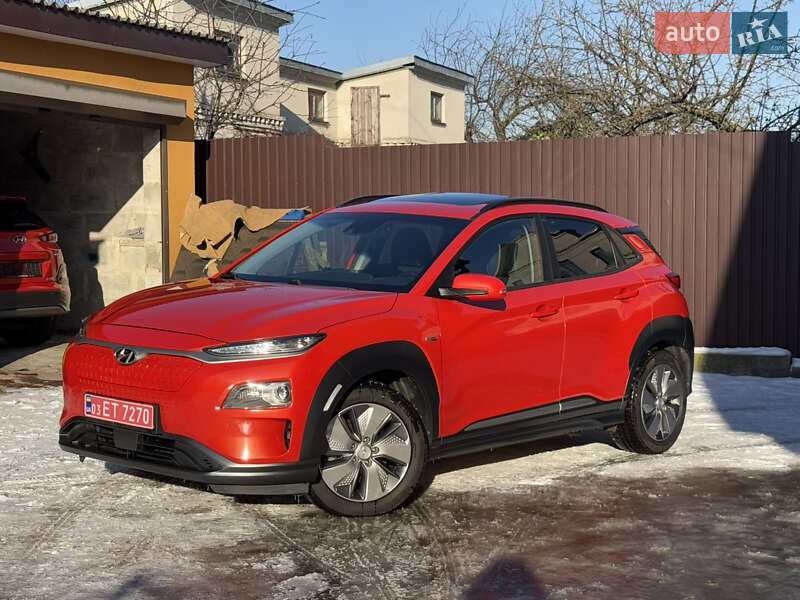 Позашляховик / Кросовер Hyundai Kona 2019 в 