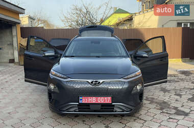 Внедорожник / Кроссовер Hyundai Kona 2019 в 