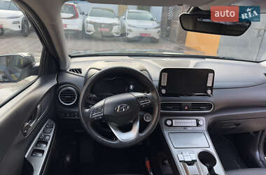 Внедорожник / Кроссовер Hyundai Kona 2019 в 
