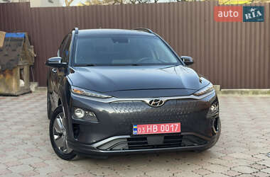 Внедорожник / Кроссовер Hyundai Kona 2019 в 