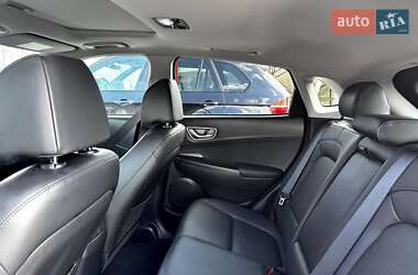 Внедорожник / Кроссовер Hyundai Kona 2020 в 