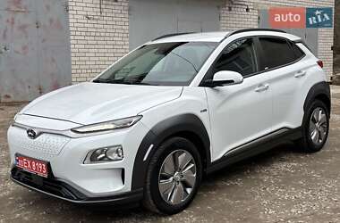 Внедорожник / Кроссовер Hyundai Kona 2020 в Житомире