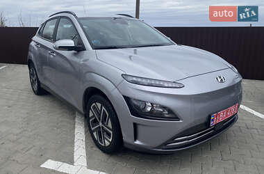 Внедорожник / Кроссовер Hyundai Kona 2021 в 