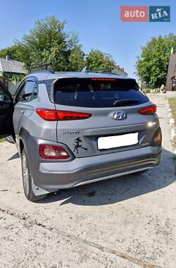 Позашляховик / Кросовер Hyundai Kona 2020 в Києві