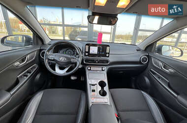 Позашляховик / Кросовер Hyundai Kona 2019 в 