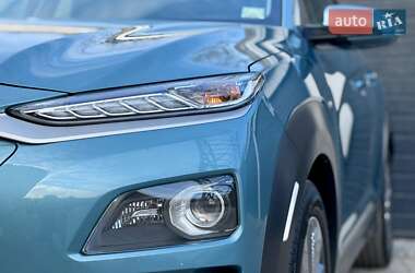Позашляховик / Кросовер Hyundai Kona 2019 в 