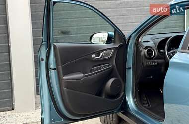 Позашляховик / Кросовер Hyundai Kona 2019 в 